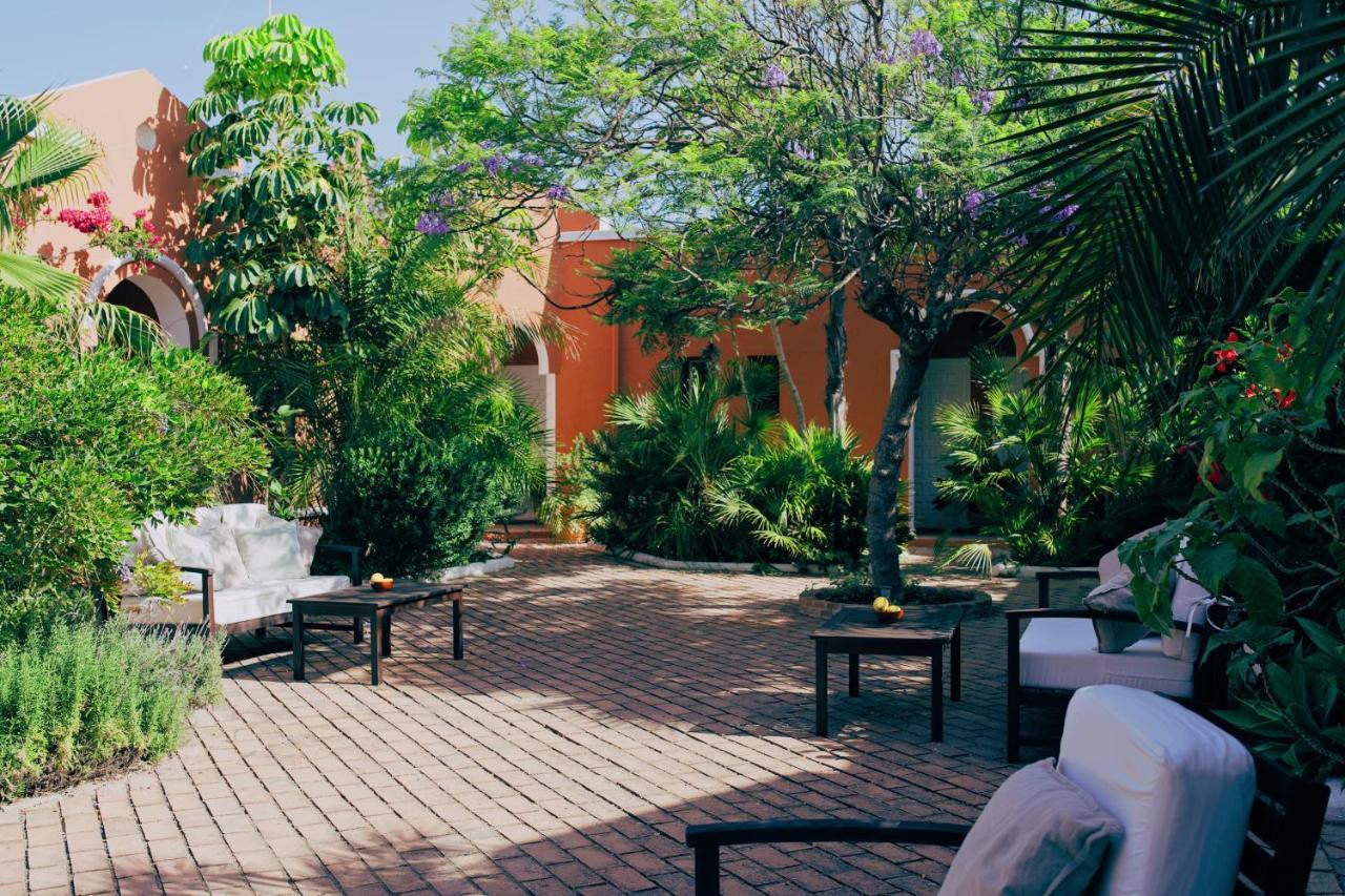 Hotel Madreselva - Grupo Califa Los Caños de Meca Exterior foto